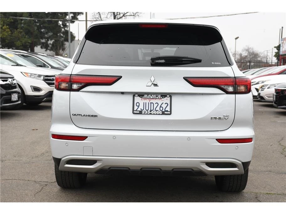 2024 Mitsubishi Outlander - Image 5 of 14