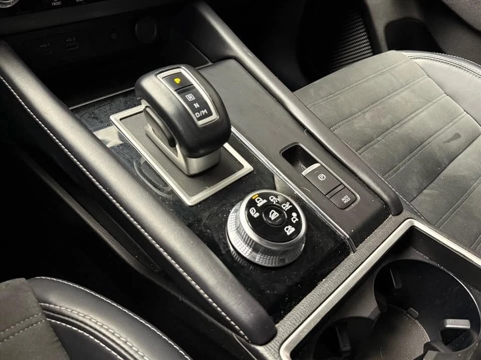 2024 Mitsubishi Outlander - Image 18 of 20