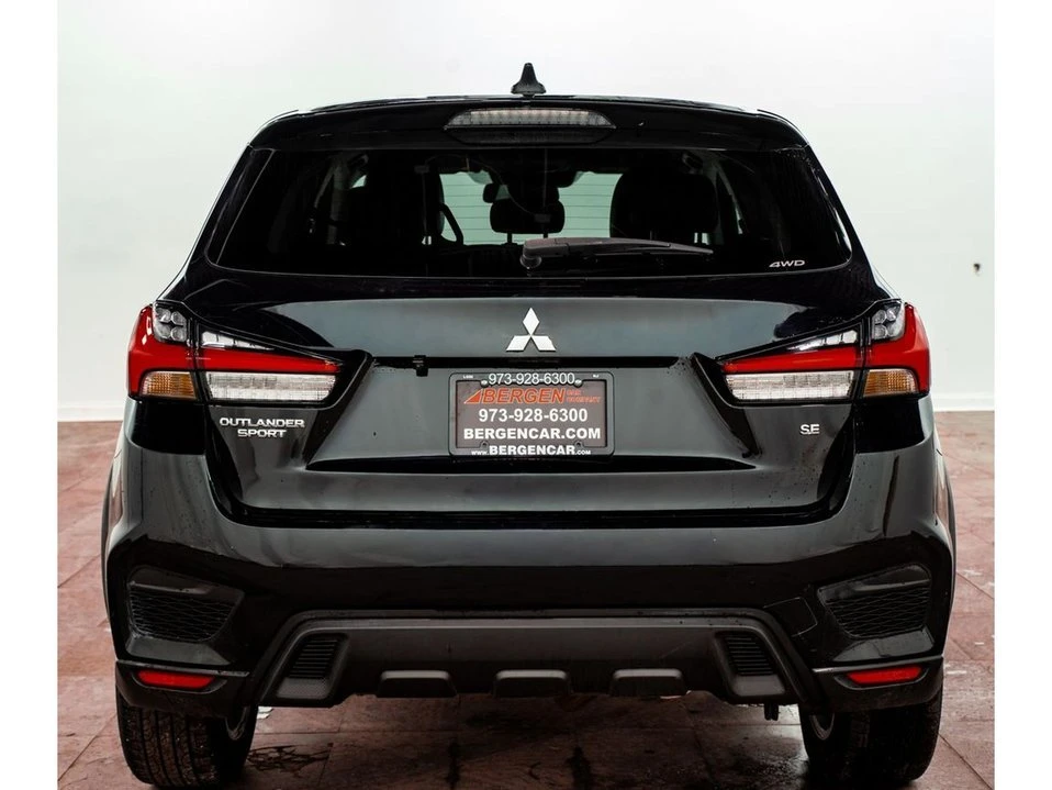 2024 Mitsubishi Outlander - Image 14 of 19