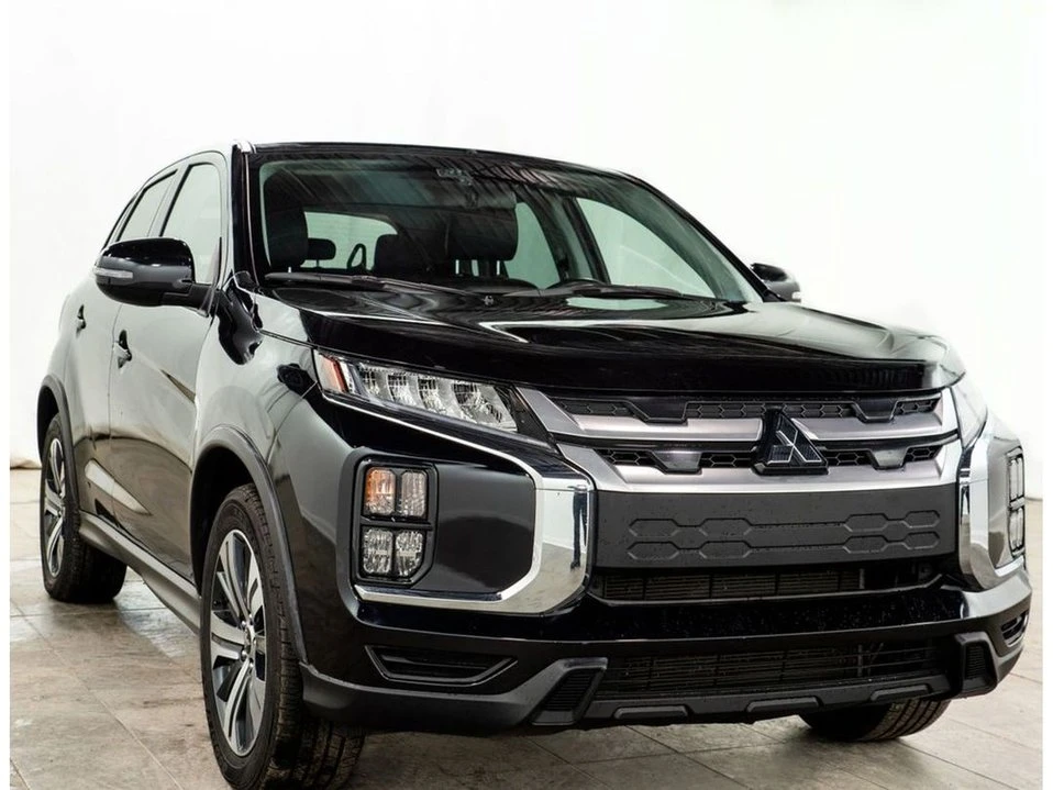 2024 Mitsubishi Outlander - Image 2 of 19