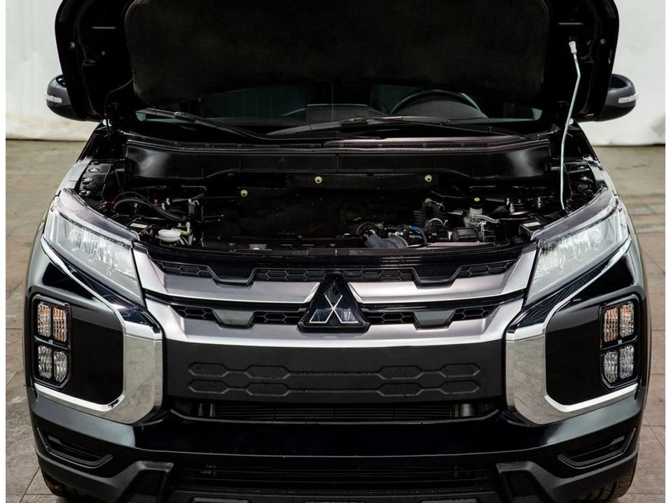 2024 Mitsubishi Outlander - Image 10 of 19
