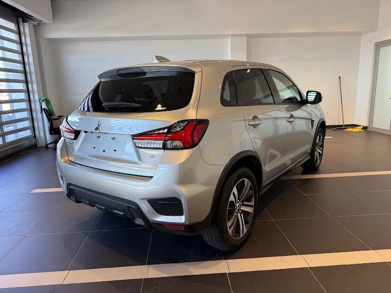 2024 Mitsubishi Outlander - Image 7 of 19