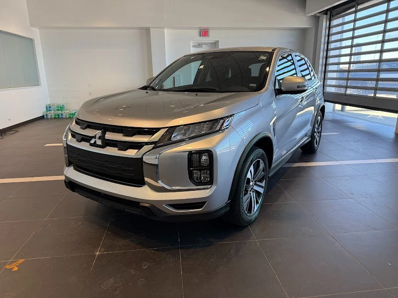 2024 Mitsubishi Outlander - Image 3 of 19