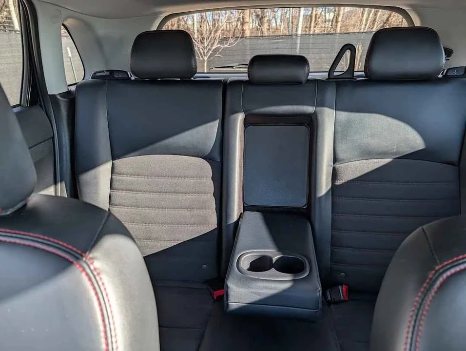 2024 Mitsubishi Outlander - Image 14 of 16