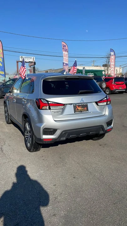 2024 Mitsubishi Outlander - Image 7 of 8