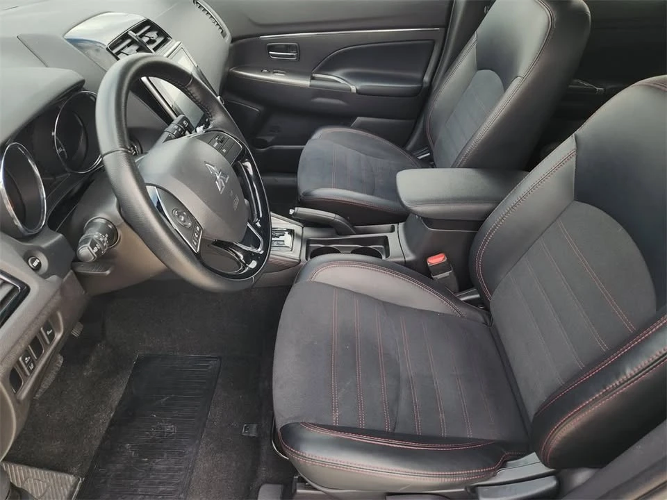 2024 Mitsubishi Outlander - Image 6 of 12