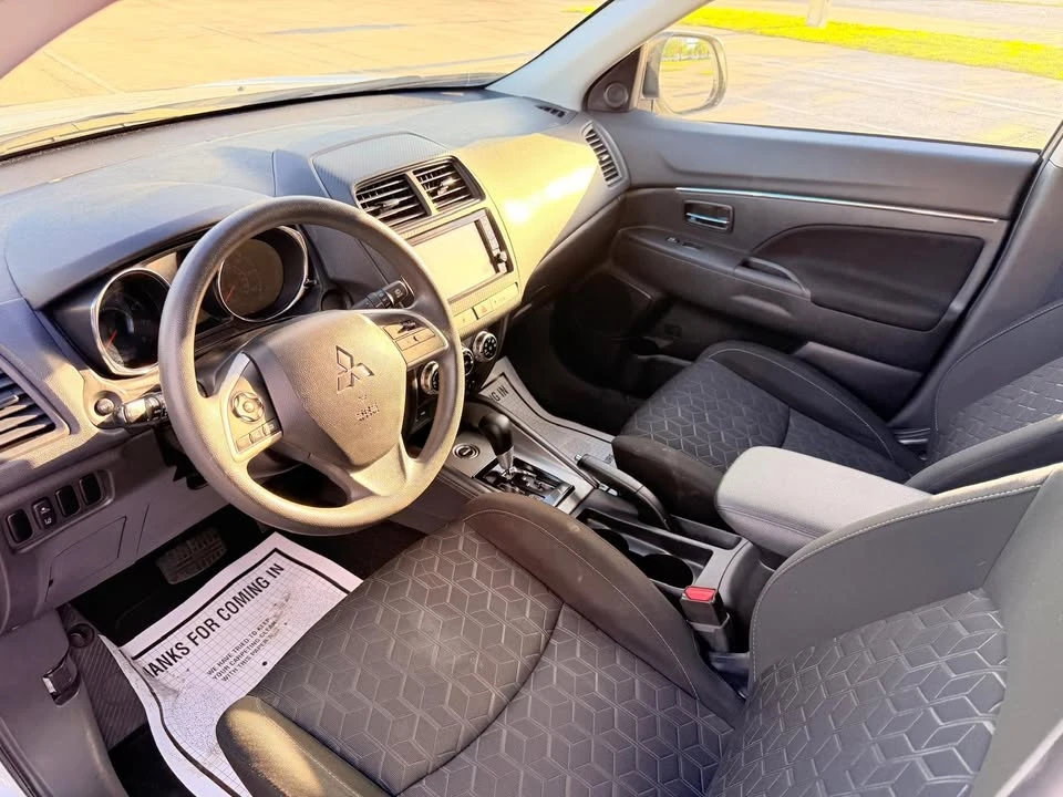 2024 Mitsubishi Outlander - Image 7 of 7