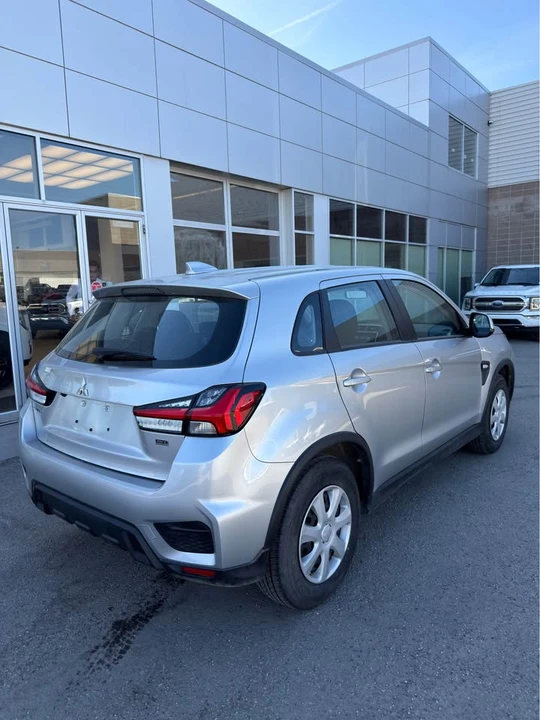 2024 Mitsubishi Outlander Sport - Image 3 of 6