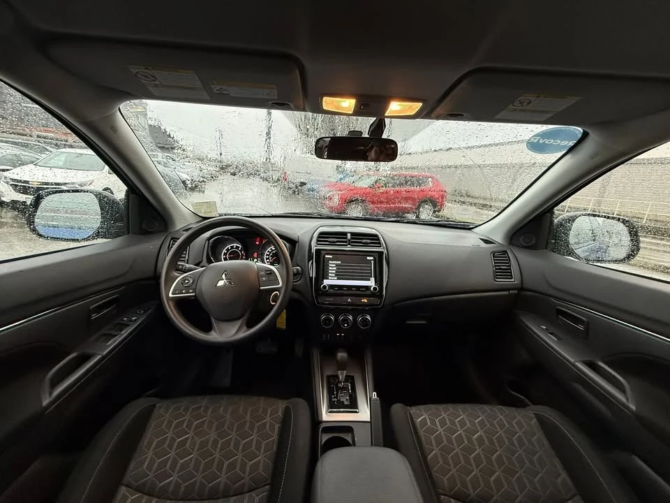 2024 Mitsubishi Outlander Sport - Image 14 of 20