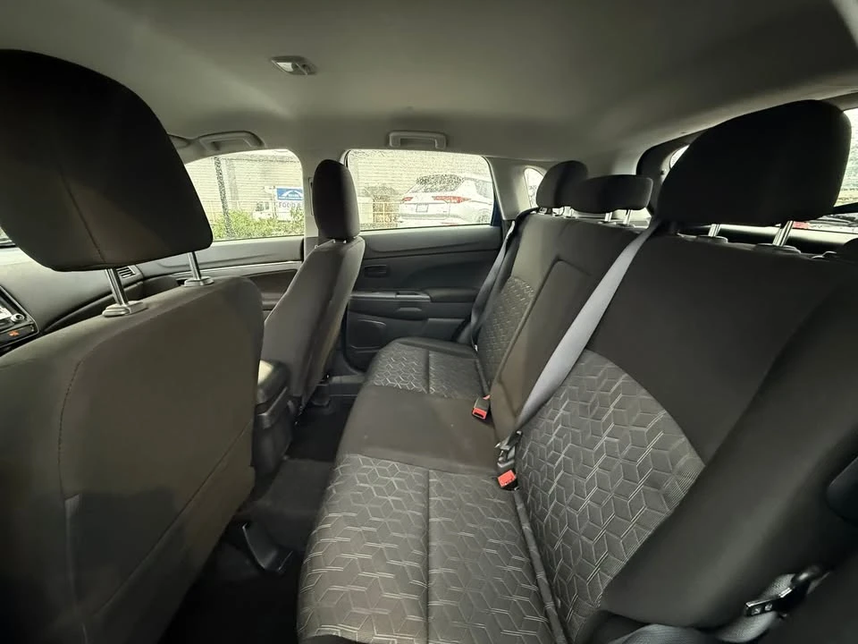 2024 Mitsubishi Outlander Sport - Image 13 of 20