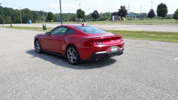 2024 Ford S650 Mustang - Image 2 of 21