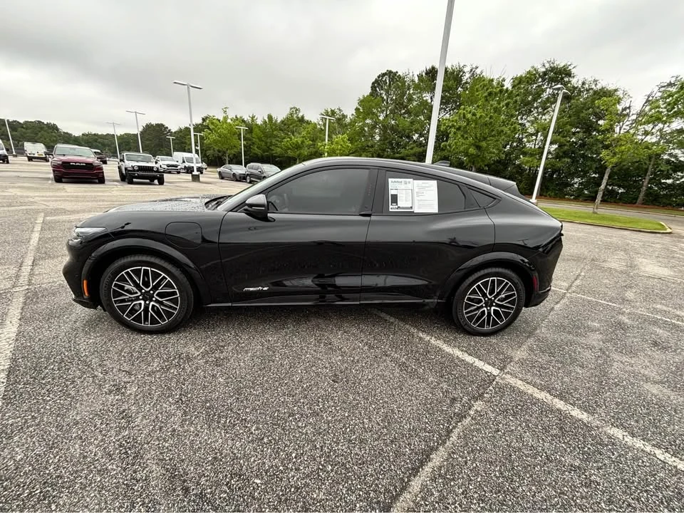 2024 Ford Mustang Mach-E - Image 2 of 9