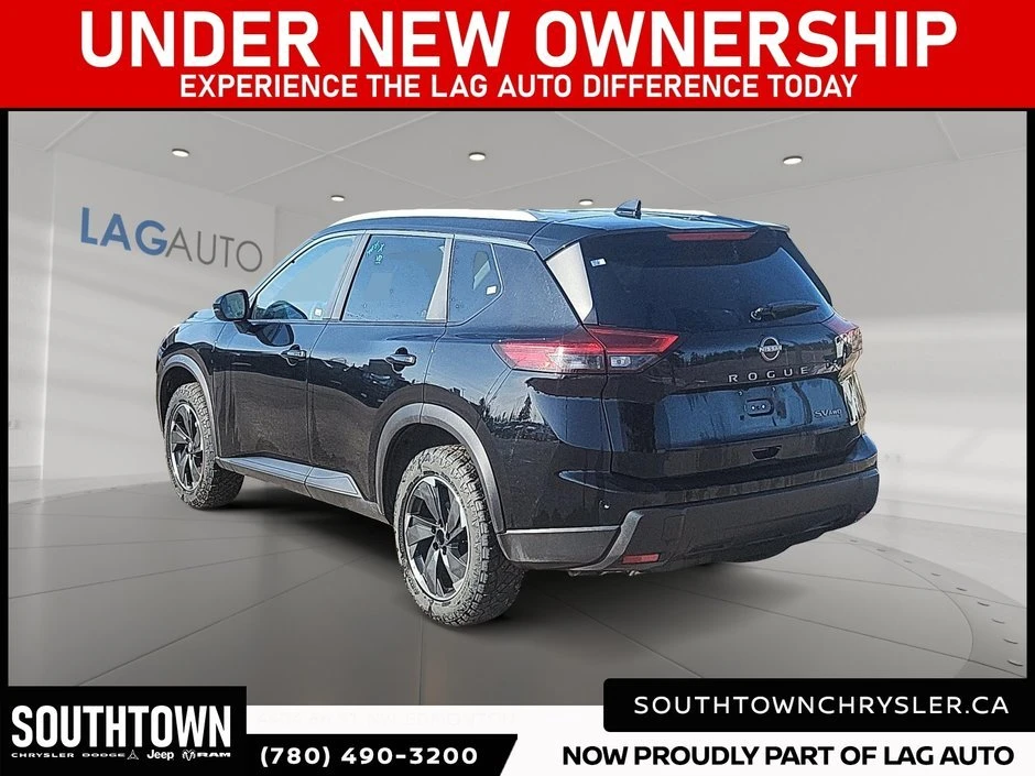 2024 Nissan Rogue - Image 15 of 18