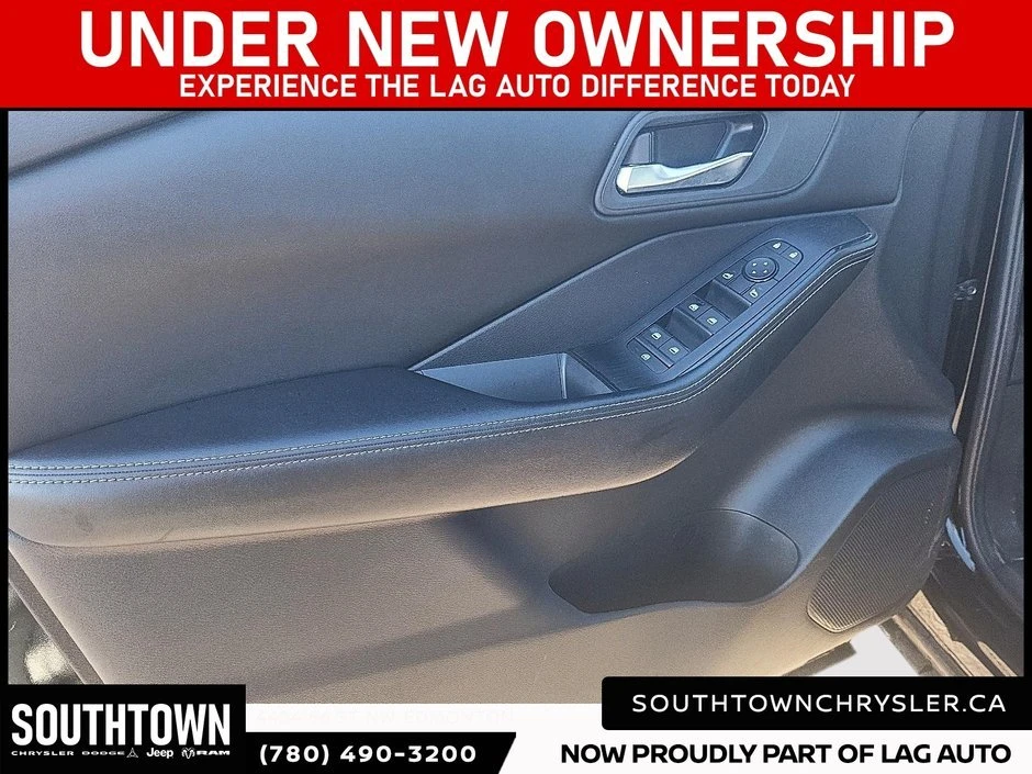 2024 Nissan Rogue - Image 10 of 18
