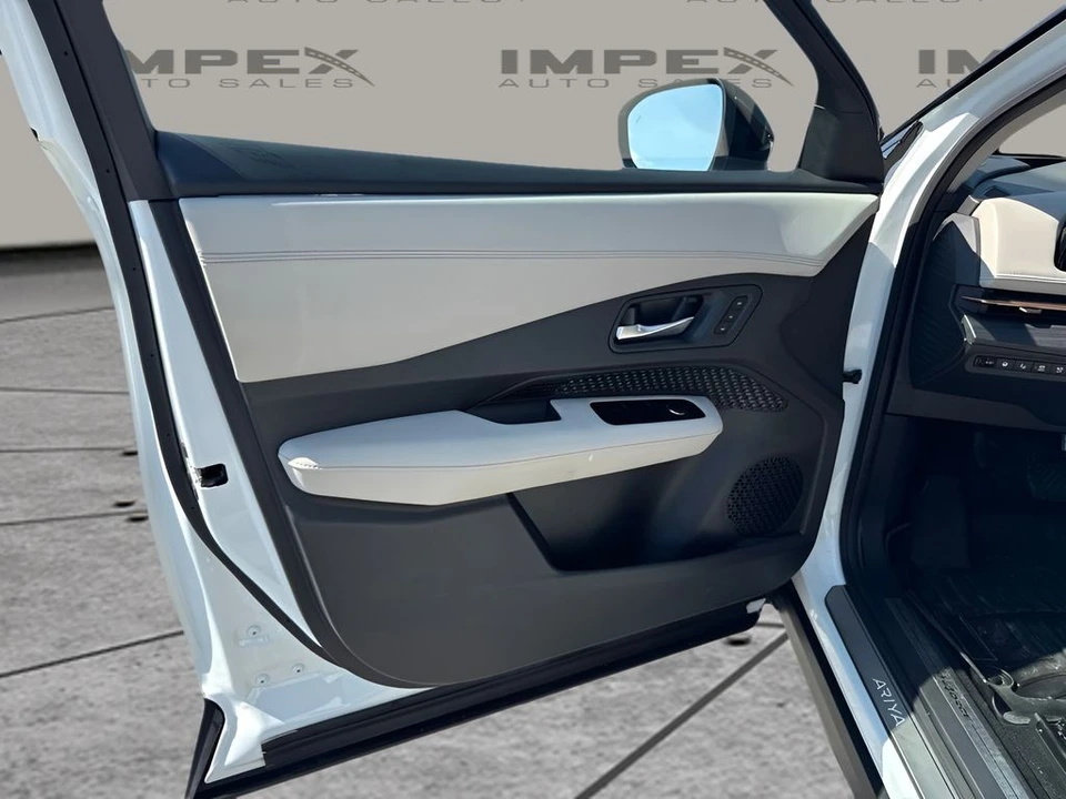 2024 Nissan - Image 19 of 25