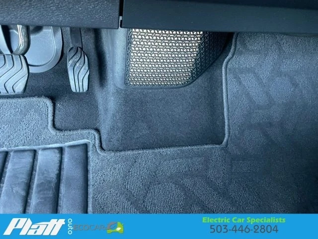 2024 Nissan - Image 25 of 31