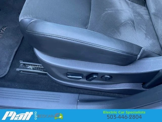 2024 Nissan - Image 21 of 31