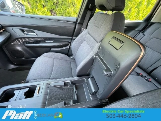 2024 Nissan - Image 29 of 31