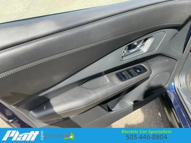 2024 Nissan - Image 17 of 31