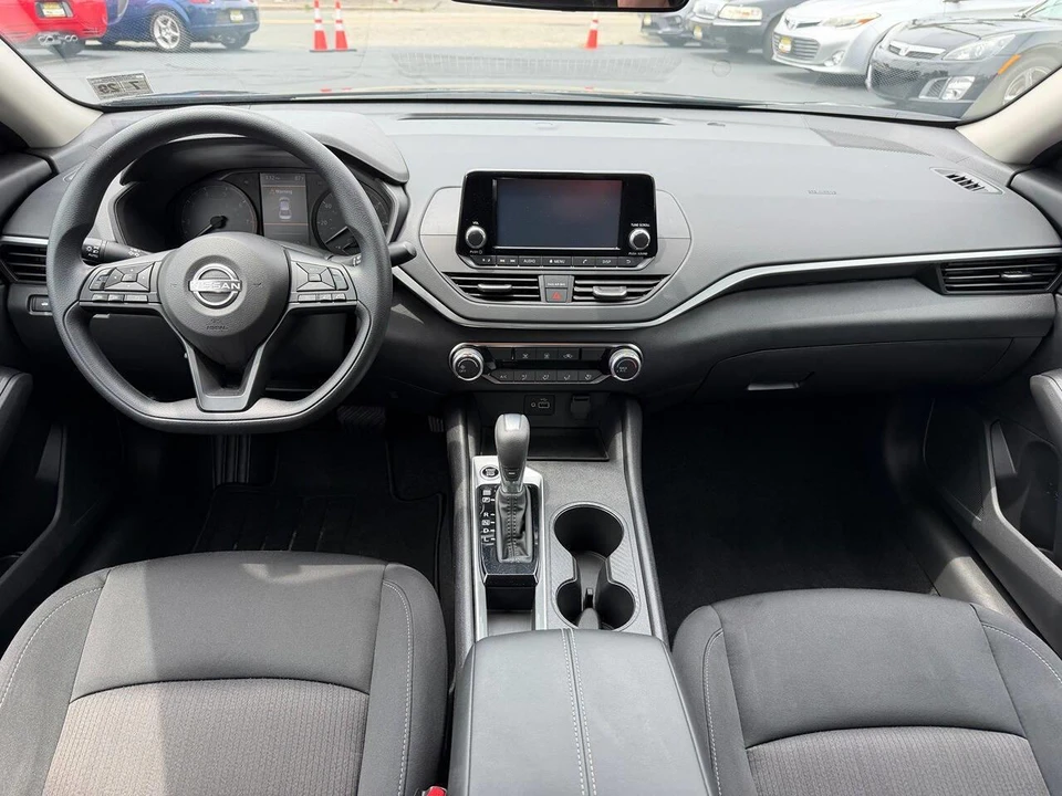 2024 Nissan Altima 6th Gen - Image 12 of 25