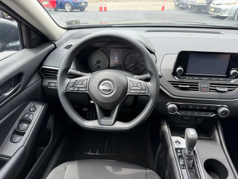 2024 Nissan Altima 6th Gen - Image 13 of 25