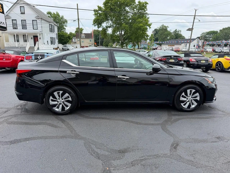 2024 Nissan Altima 6th Gen - Image 21 of 25