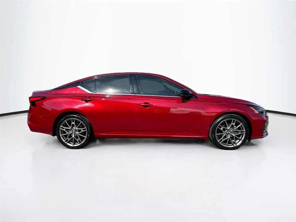 2024 Nissan Altima 6th Gen - Image 8 of 21