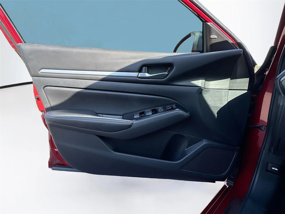 2024 Nissan Altima 6th Gen - Image 17 of 21