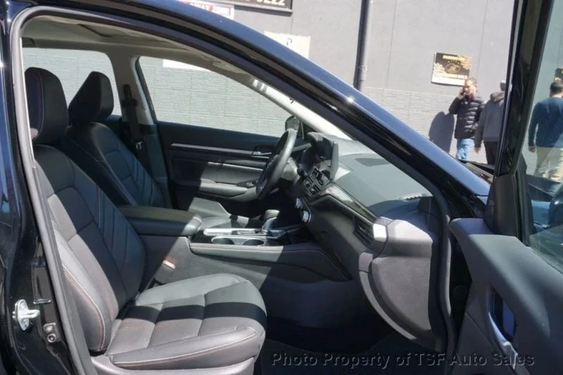 2024 Nissan Altima 6th Gen - Image 11 of 12