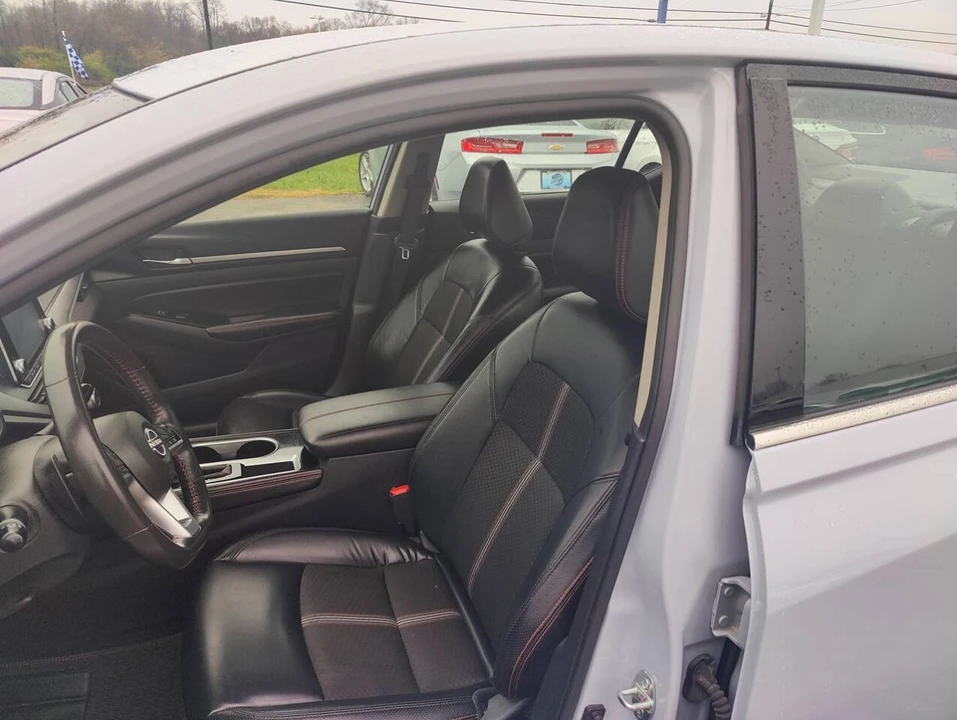 2024 Nissan Altima 6th Gen - Image 9 of 11