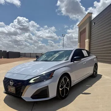 2024 Nissan Altima 2.5 SR Sedan 4D