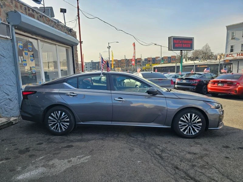 2024 Nissan Altima 6th Gen - Image 4 of 12
