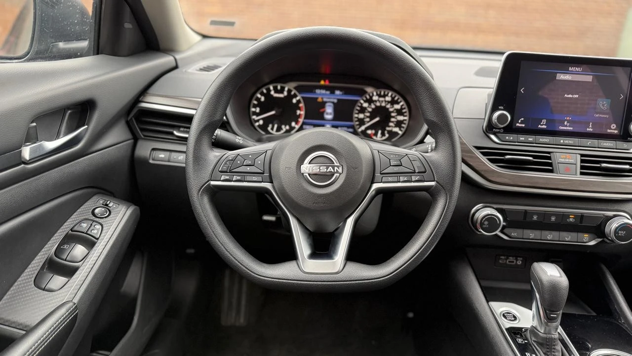 2024 Nissan Altima 6th Gen - Image 13 of 21