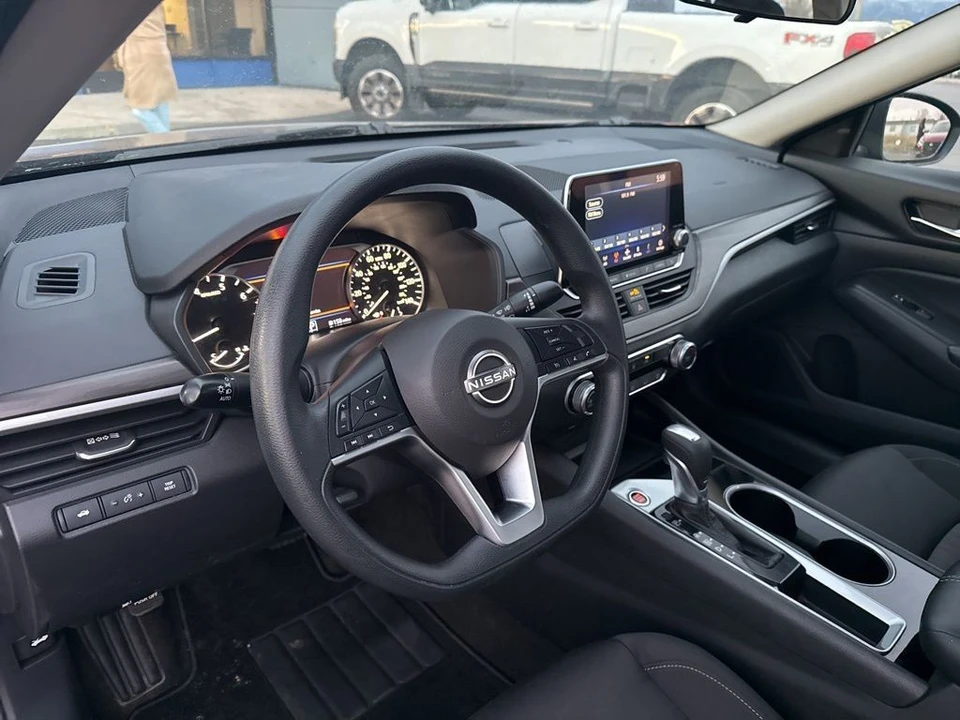 2024 Nissan Altima 6th Gen - Image 10 of 12