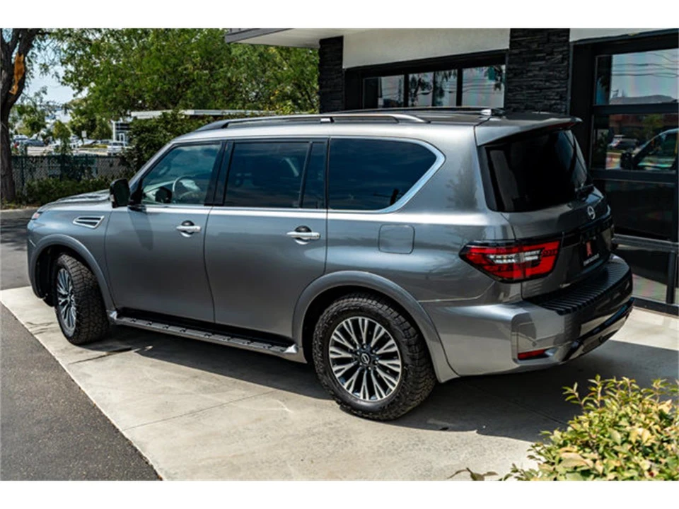 2024 Nissan Armada - Image 8 of 31