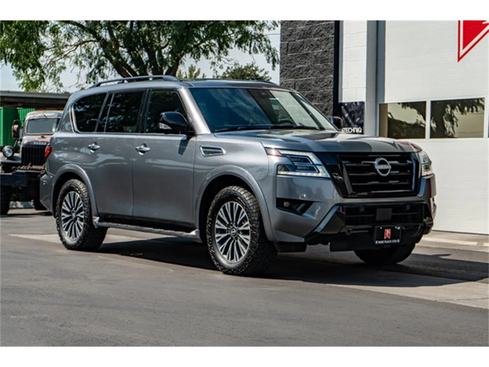2024 Nissan Armada - Image 22 of 31