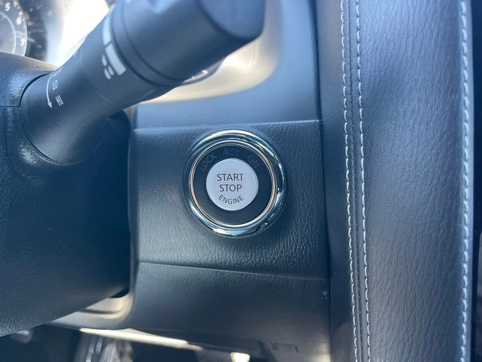 2024 Nissan Armada - Image 18 of 21