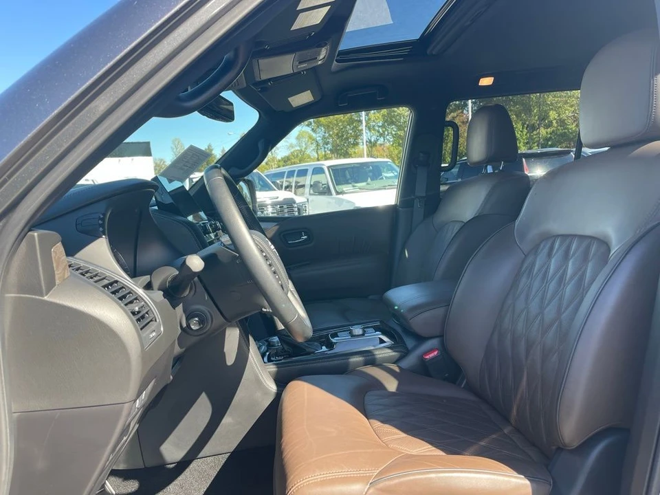 2024 Nissan Armada - Image 9 of 21