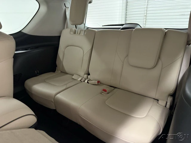 2024 Nissan Armada - Image 15 of 21