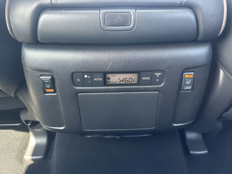 2024 Nissan Armada - Image 15 of 21