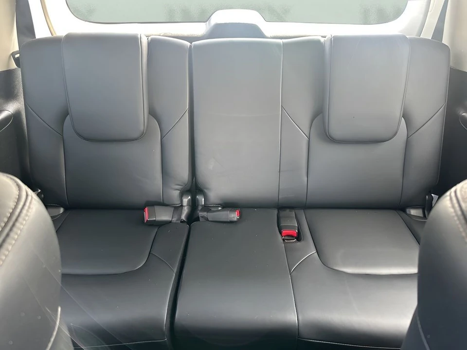 2024 Nissan Armada - Image 14 of 21