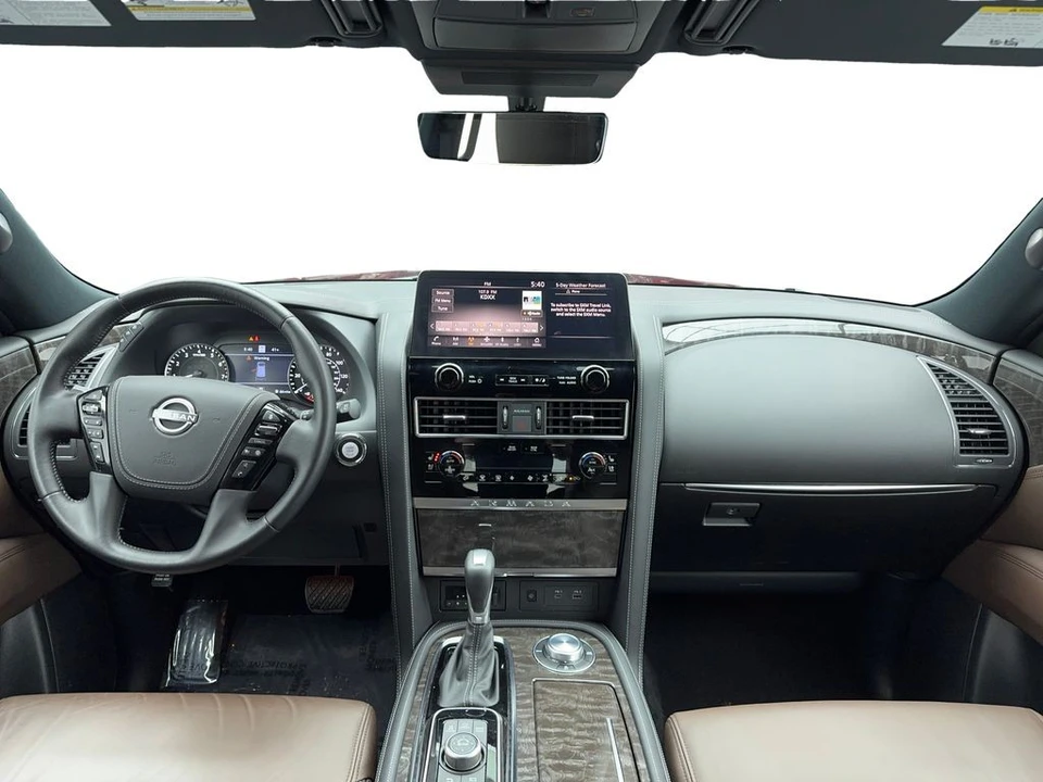2024 Nissan Armada - Image 17 of 21