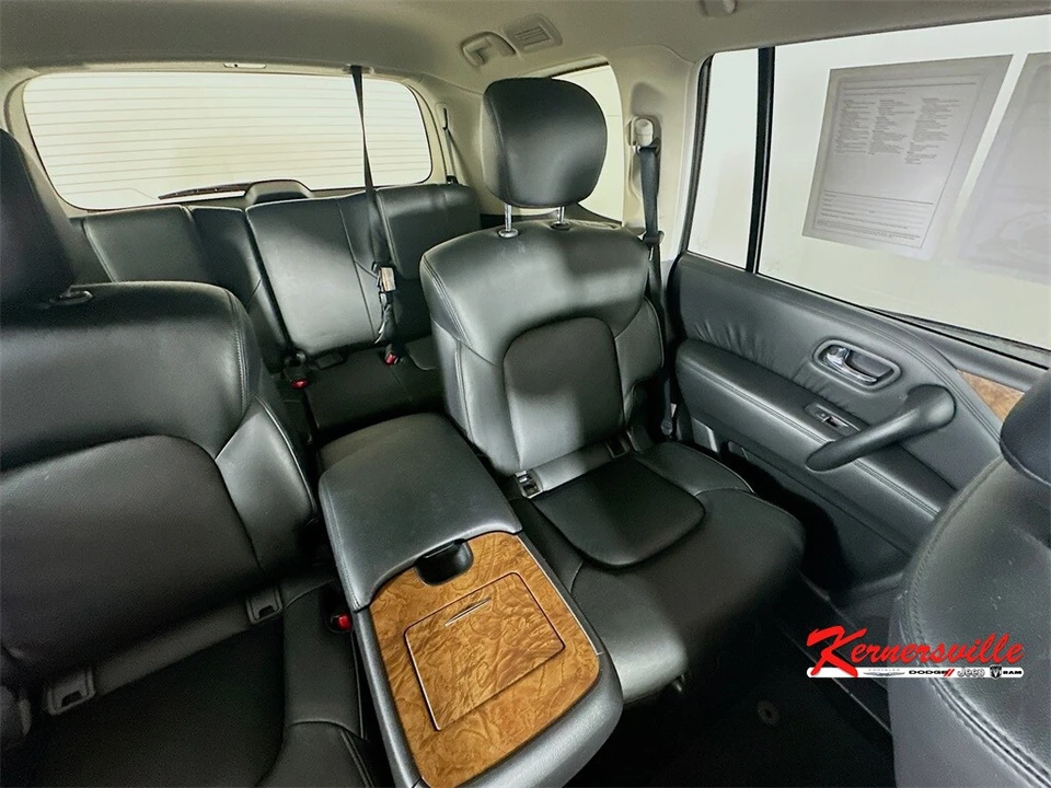 2024 Nissan Armada - Image 14 of 21