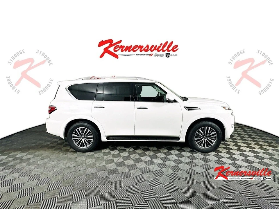 2024 Nissan Armada - Image 8 of 21