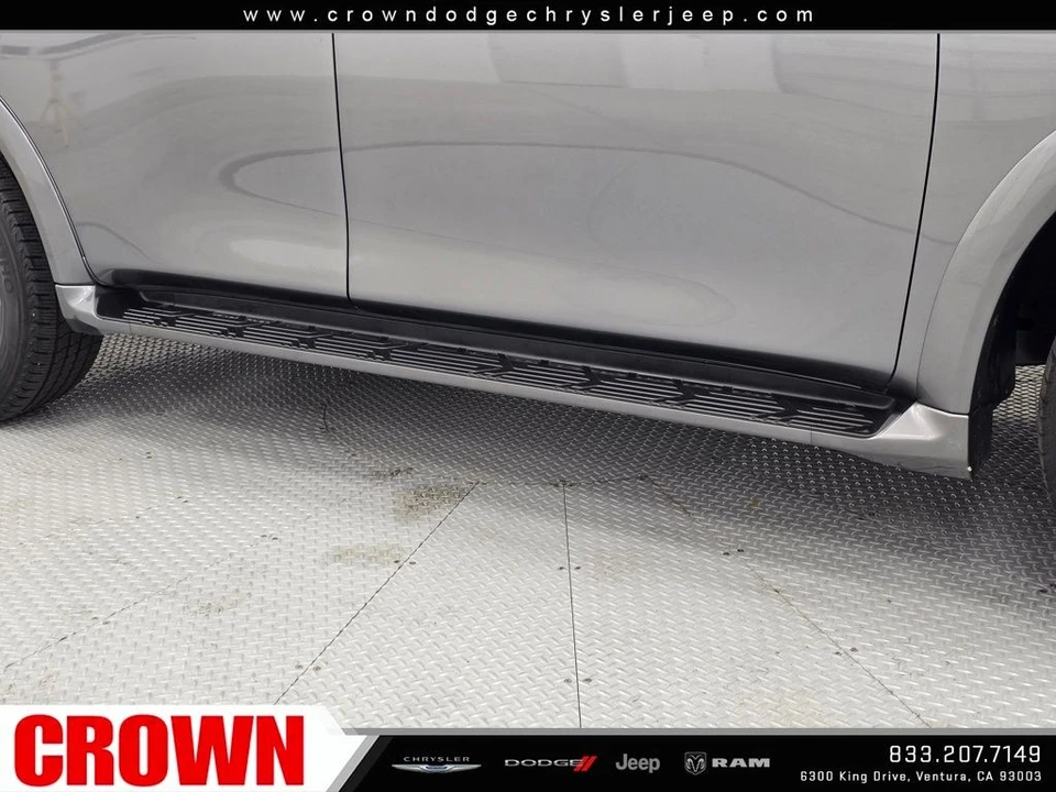2024 Nissan Armada - Image 10 of 12