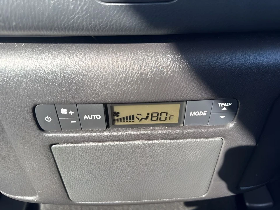 2024 Nissan Armada - Image 14 of 21