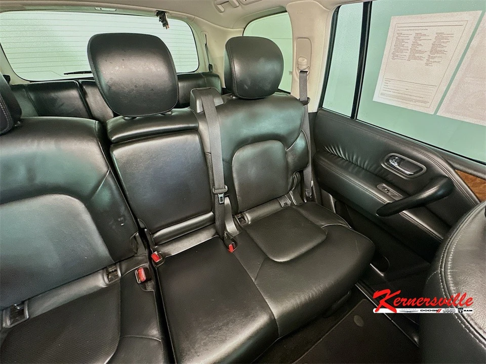 2024 Nissan Armada - Image 14 of 21