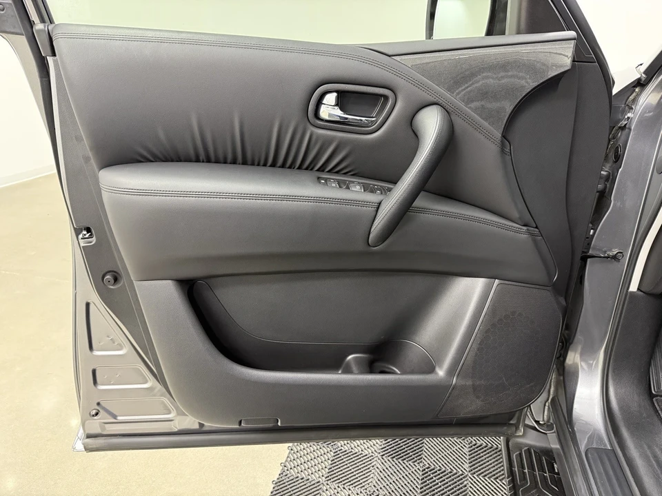 2024 Nissan Armada - Image 8 of 12