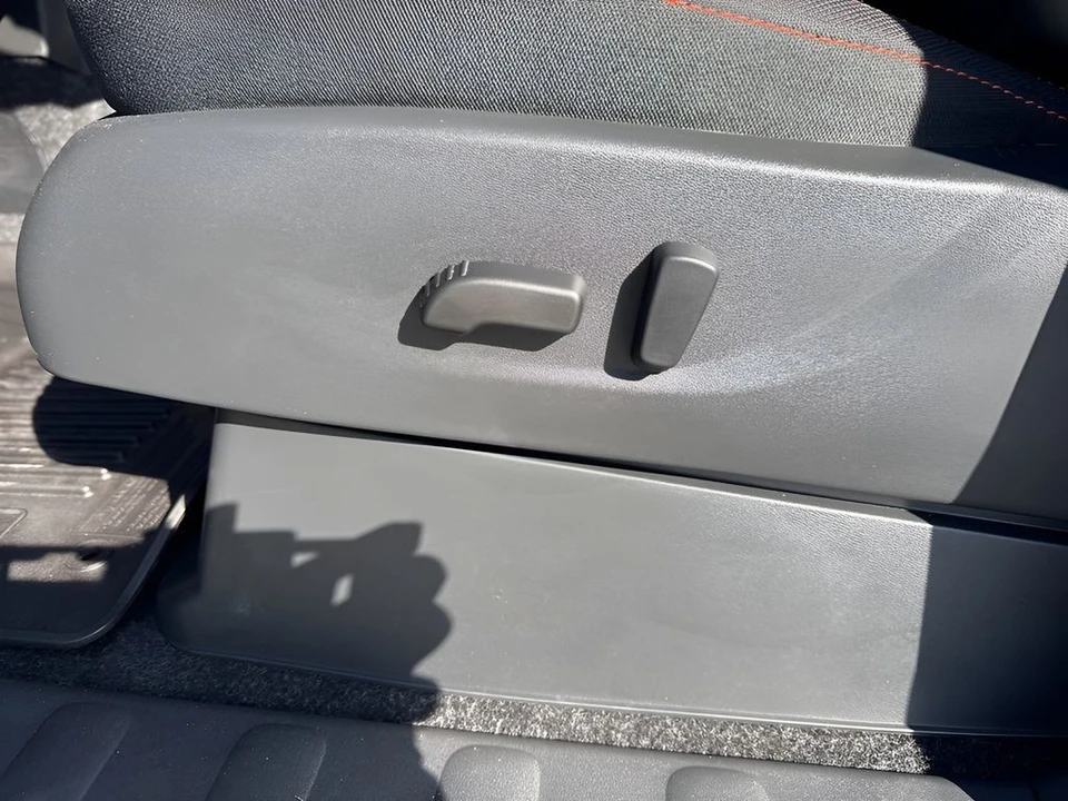 2024 Nissan Frontier 3rd Gen - Image 10 of 12