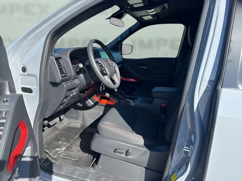 2024 Nissan Frontier 3rd Gen - Image 9 of 12
